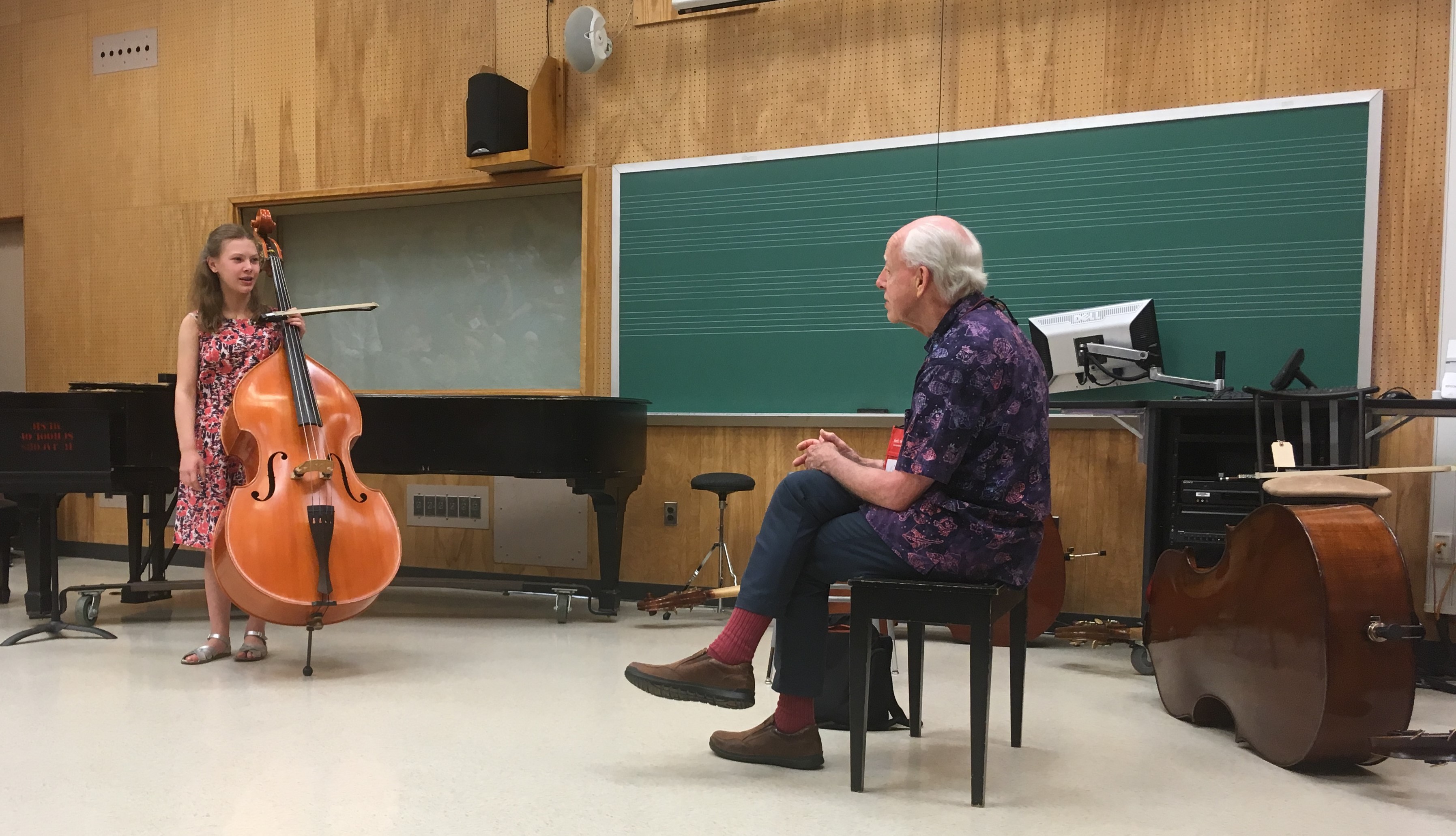 Maggie Carter speaks with Rice University professor Paul Ellison during a master class